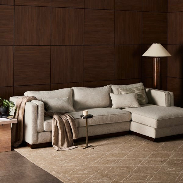 Sofas & Sectionals