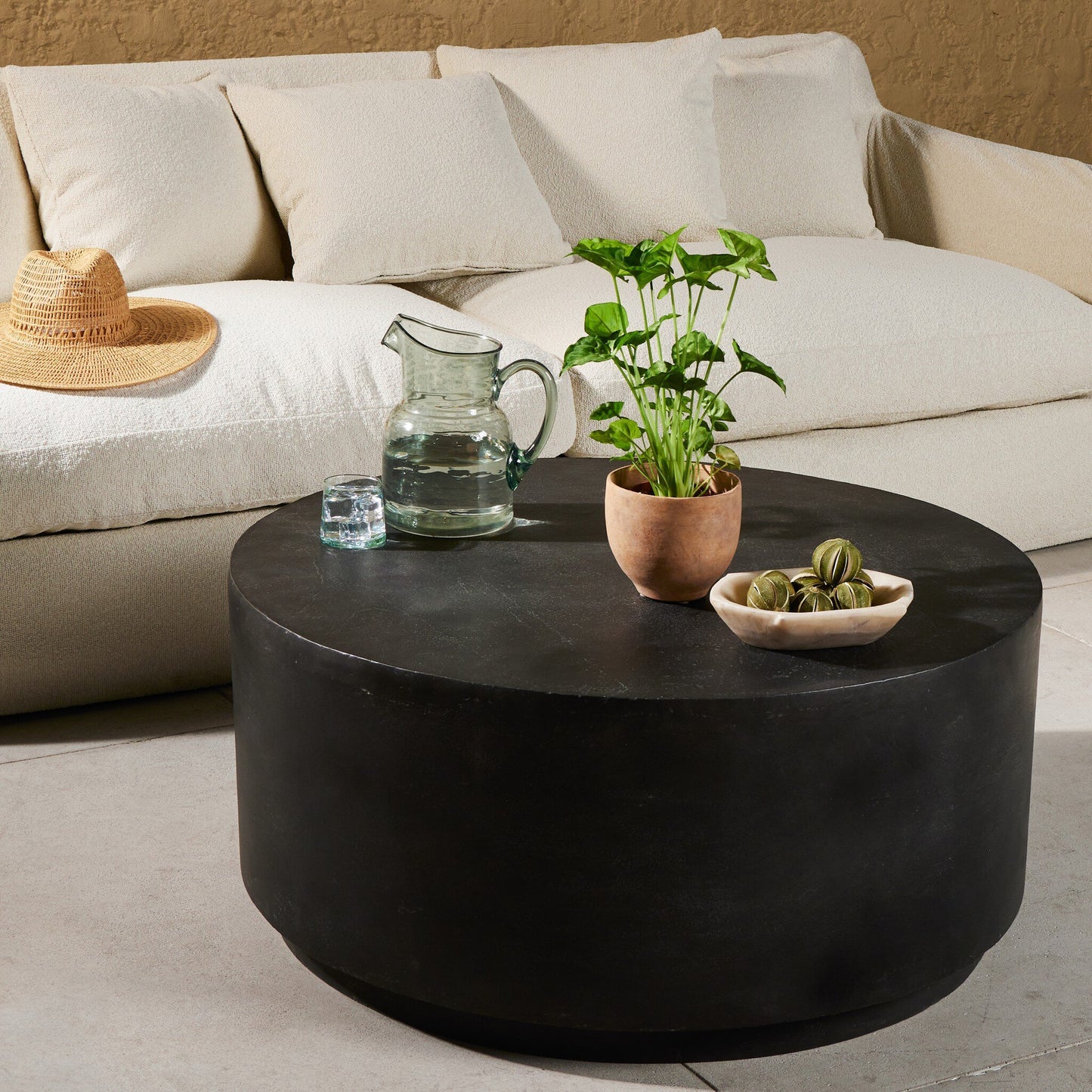 Jorthwin Outdoor Coffee Table - Aged Grey